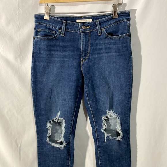 Levi’s woman’s denim stretchy distressed ripped skinny jeans - Picture 2 of 6